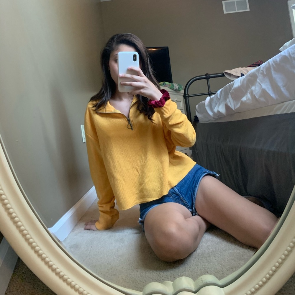 Hollister Zip Up